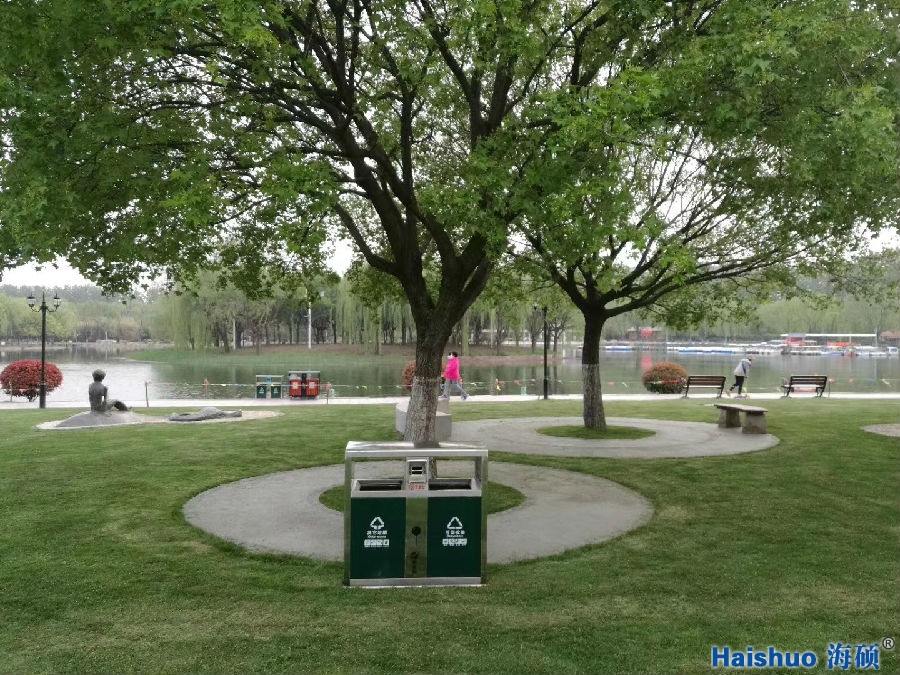 133952000864951431.jpg 133952000864951431.jpg